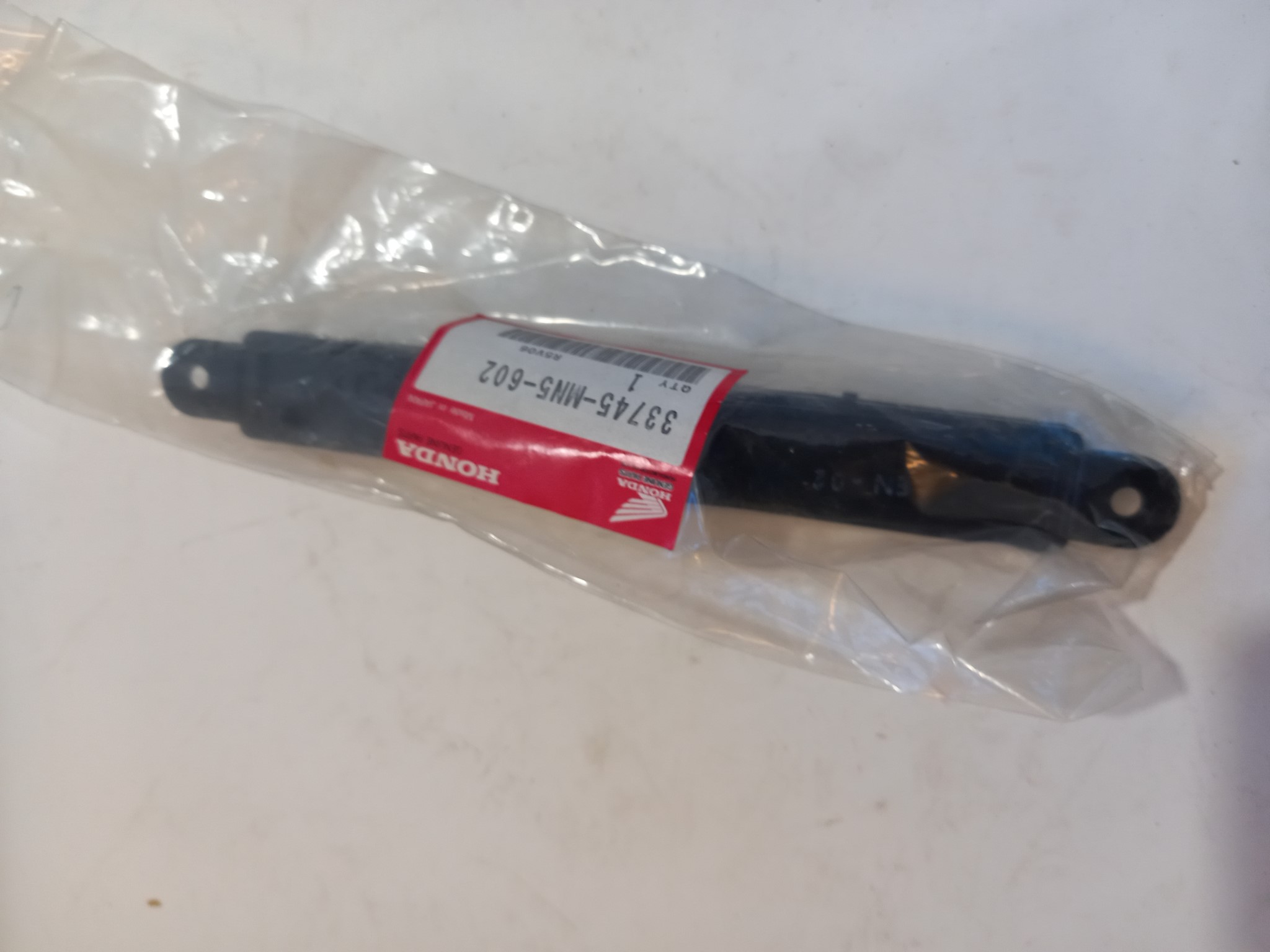 Picture of Honda  BLINDSCHEIBE, L. V. SEITE  33745-MN5-602